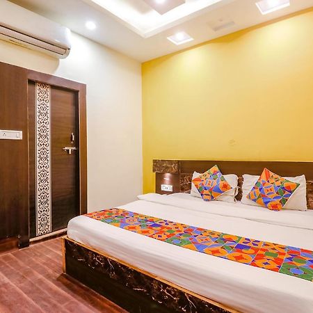 Hotel Ambika Dx Gwalior Bagian luar foto